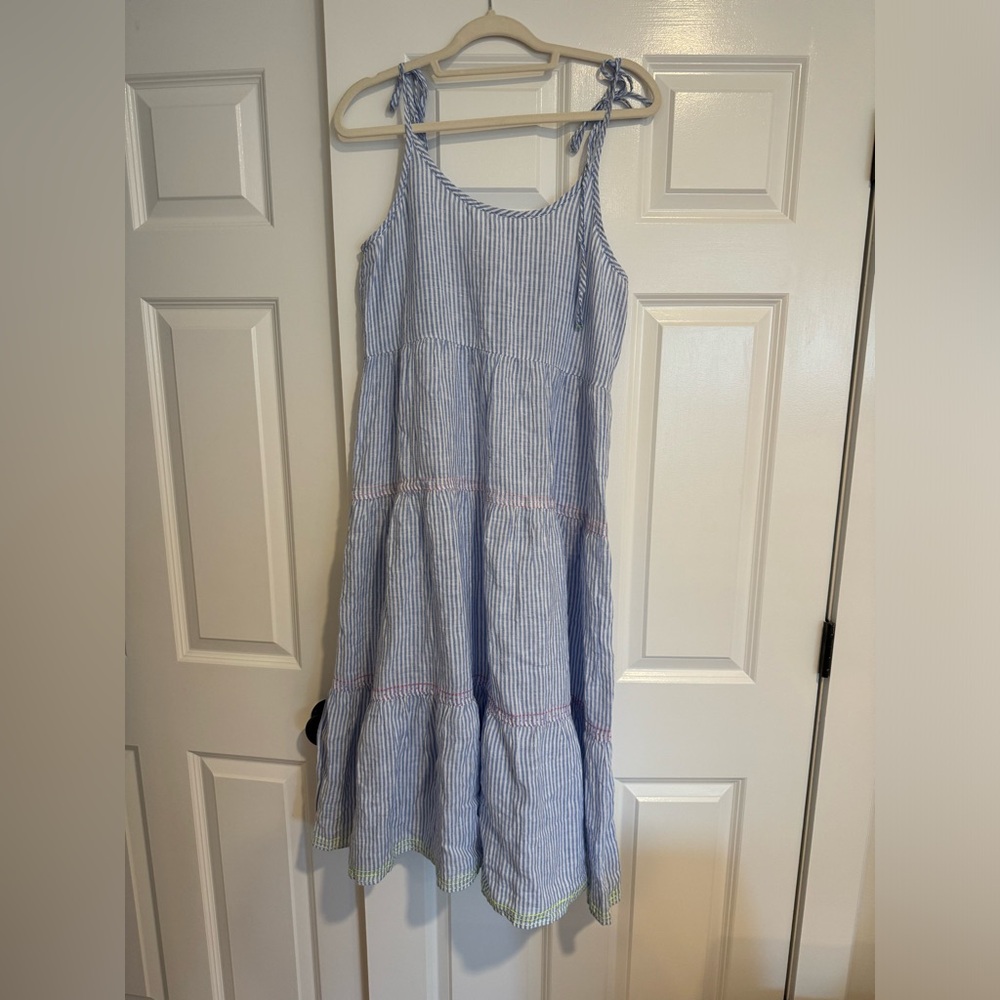 Never worn Vinyard Vines Sundress Size M